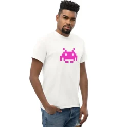 Camiseta Space Invaders Arcade con Marcianito en Grande