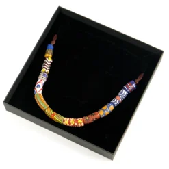 Colgante Tribal Simba – Joya Africana con Piedras de Mauritania