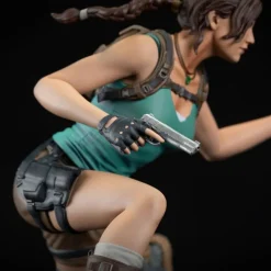 Estatua PVC Lara Croft Tomb Raider 24 cm Dark Horse