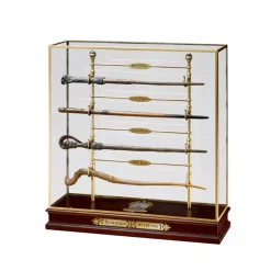 Exhibidor Los Campeones del Torneo de los 3 magos