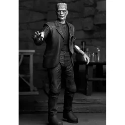 Figura articulada Universal Monsters Frankenstein 18 cm B&W
