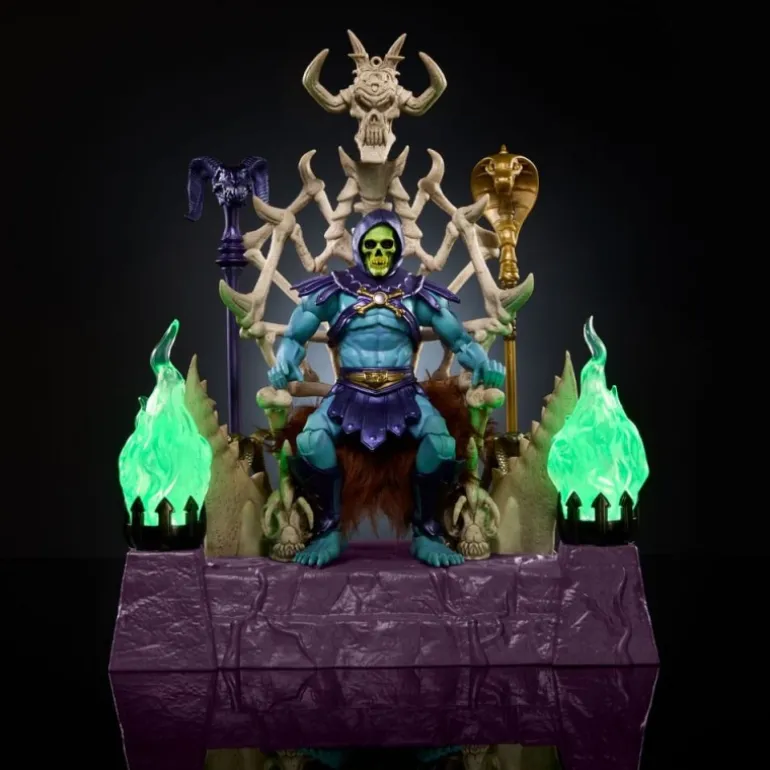 Figura de Skeletor con Trono Masterverse 18 cm de Masters of the Universe