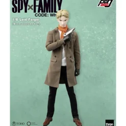 Figura Loid Forger Invierno Spy X Family Code