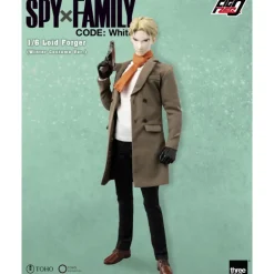 Figura Loid Forger Invierno Spy X Family Code