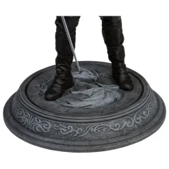 Figura Transformed Geralt The Witcher 24 cm