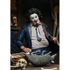 Figura Ultimate Pretty Woman Leatherface 50 Aniversario 18 cm