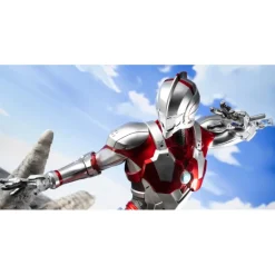 Figura Ultraman vs Black King Pure Arts 1/4