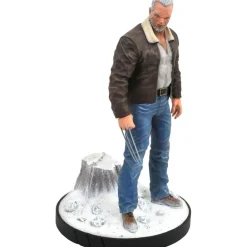 Figura Viejo Logan X-Men Diamond Collection 23 cm