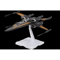 Kit de maquetas Star Wars X-Wing de Poe 1:72