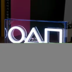 Lámpara LED estilo neón El Juego del Calamar 15 x 30 cm