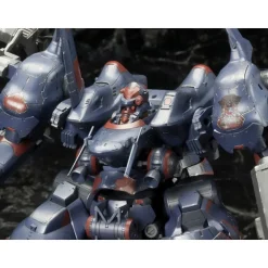 Maqueta Armored Core V KT-104 Perun Hanged Man 1/72