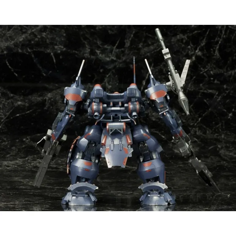 Maqueta Armored Core V KT-104 Perun Hanged Man 1/72