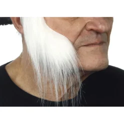 Patillas anchas con pelo blanco