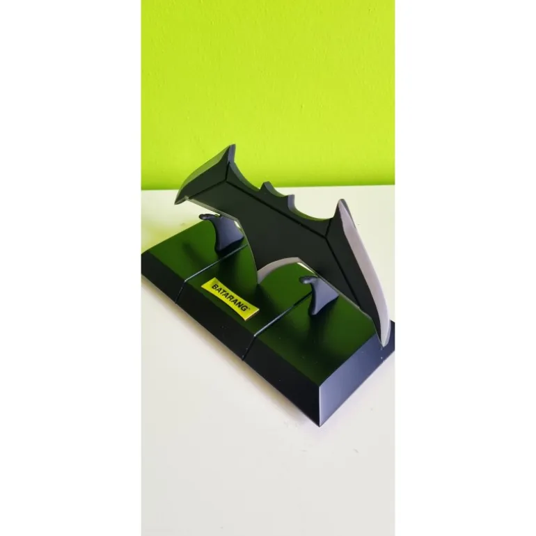 Réplica 1:1 Batarang Batman Liga de la Justicia