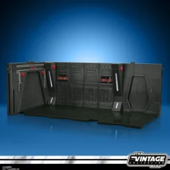 Star Wars: The Mandalorian Set Tantive IV con Figura de Mandalorian Privateer