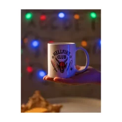 Taza Stranger Things Hellfire Club