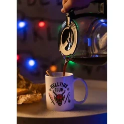 Taza Stranger Things Hellfire Club