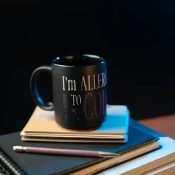 Taza Wednesday I´M Allergic To Color