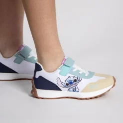 Zapatilla deportiva infantil Stitch TPR